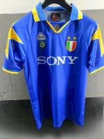 Klassisches Vintage-Fußballtrikot JUVENTUS FC Kappa CONTE 8 AWAY 1995/96 UEFA CHAMPIONS LEAGUE FINAL, kurze Ärmel, blau