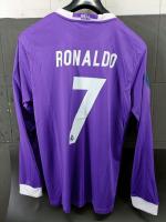 Real Madrid Fußballtrikot Cristiano Ronaldo 7 CR7 Auswärtsfinale UEFA CHAMPIONS LEAGUE Cardiff 2017 Lila Langarm Vintage