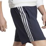 adidas 3 Stripes Chelsea Herrenshorts aus Polyester mit blau-weißen Taschen