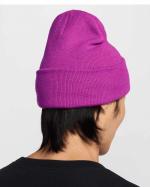 Nike Sportswear Peak Beanie – Unisex-Mütze in Fuchsie