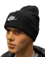 Nike Sportswear Peak Beanie Unisex Schwarze Mütze