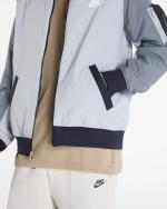 Nike Sportswear Essentials – Isolierte, gewebte Wendbare Bomberjacke in Grau