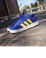 Sportschuhe Turnschuhe Adidas Grand Court Alpha 00s UNISEX Royal Gelb